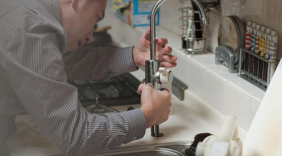 Professional sink repair in Hampton, FL